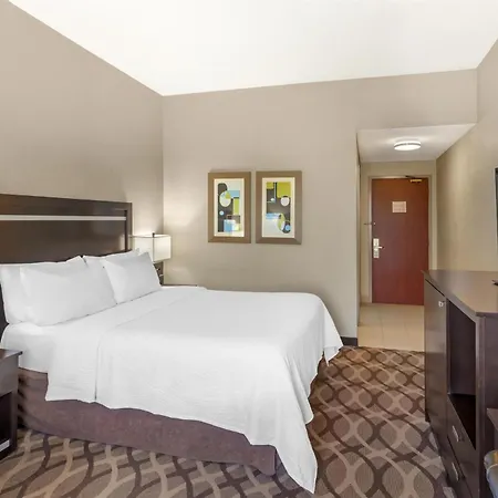 Best Western Plus Travel Hotel Toronto Airport-2